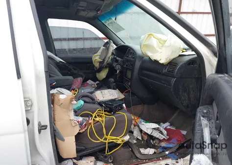 2001 Nissan Pathfinder Se из США, поврежденный, VIN JN8DR09Y91W604181